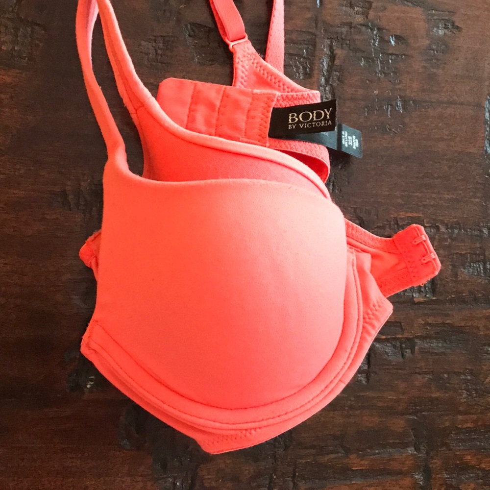 Victoria's Secret Body by Victoria Demi Bra